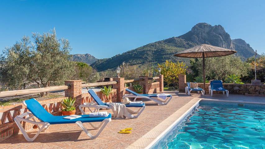 Chalet para 6 personas, con piscina y balcón/terraza en Sierra de Cádiz - 4