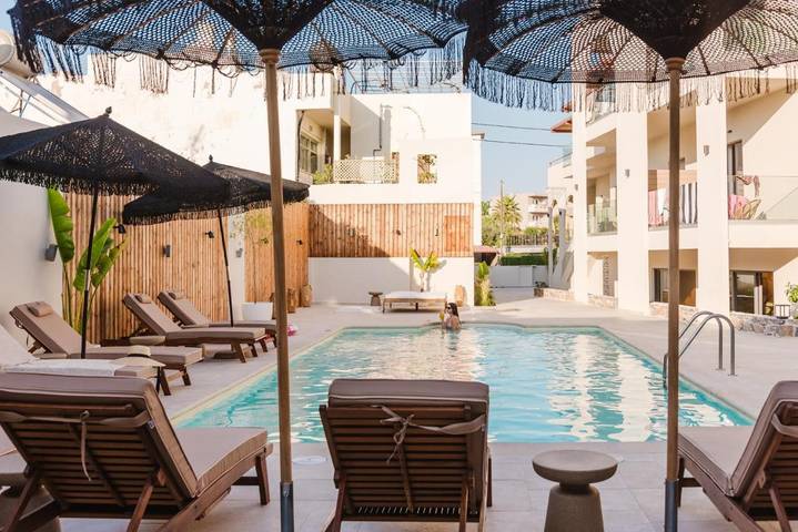 Hotel dla 2 osób, z jacuzzi i sauna oraz basen i ogród w Chania