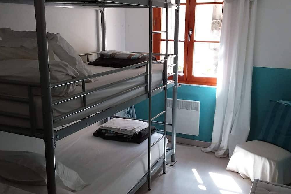 Apartamento entero, Alquiler con encanto en Cotignac toda comodidad nueva 70m2 en casa de pueblo in Cotignac, Región Brignoles