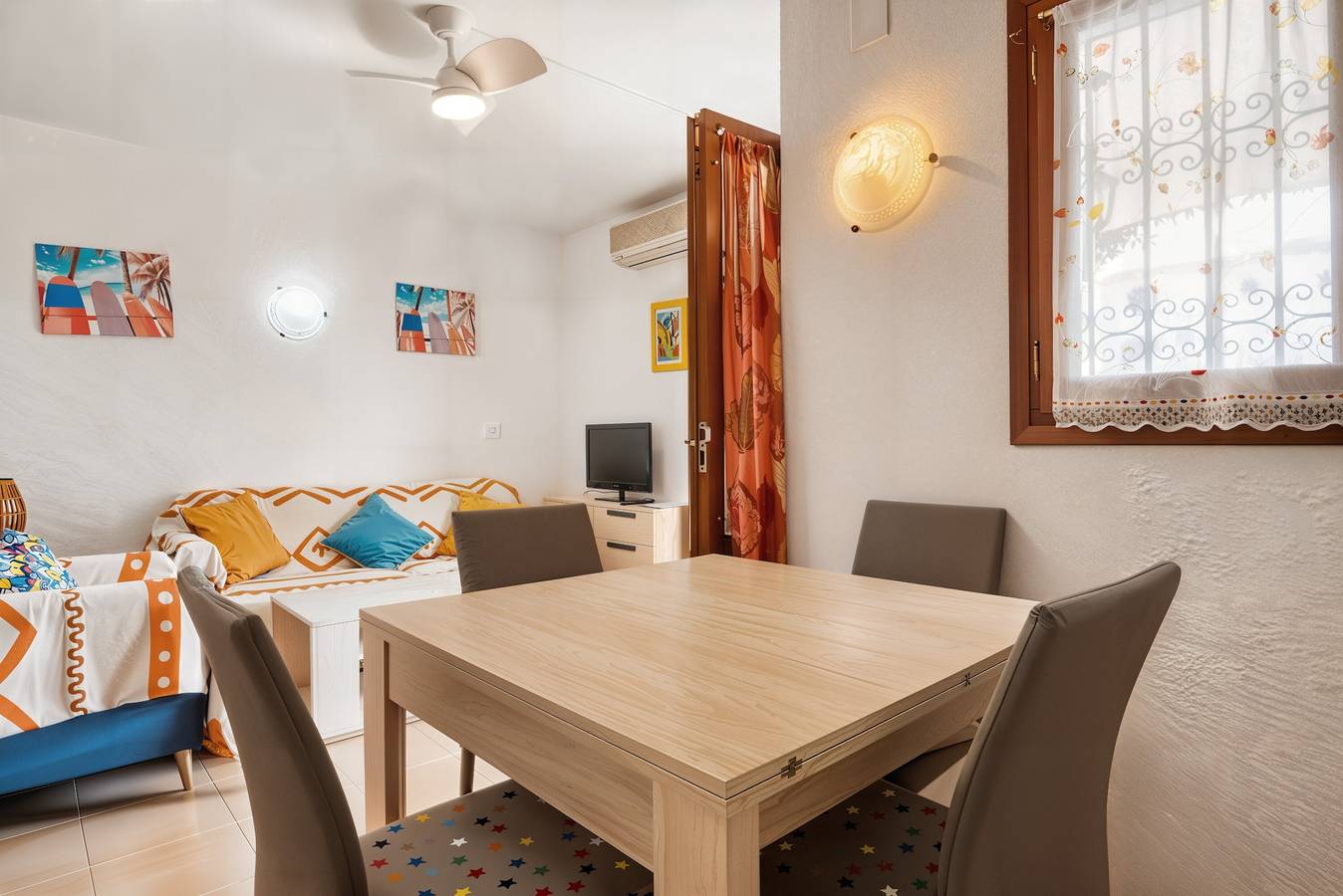 Entire apartment, Oasis Park Denia Apartment in Las Marinas, Dénia