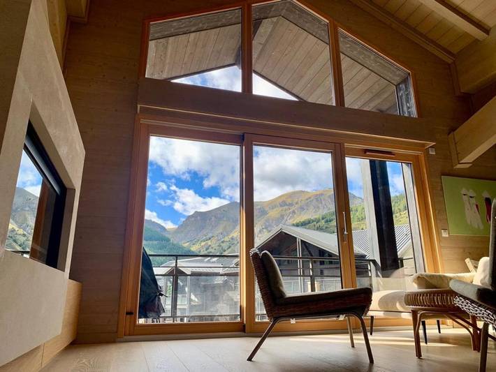 Gîte pour 10 personnes, avec terrasse et vue dans Auron - 2