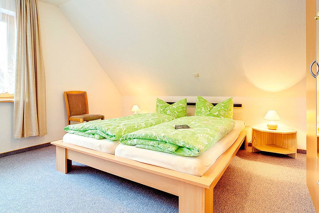 Entire holiday apartment, Holiday apartment for 4 people with garden in Koserow, Bernsteinbäder