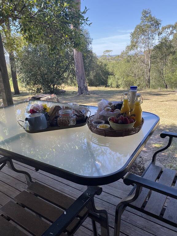 Einzigartiges Rockhouse, privater Whirlpool, Blick auf den Busch in Maitland City, Hunter Valley