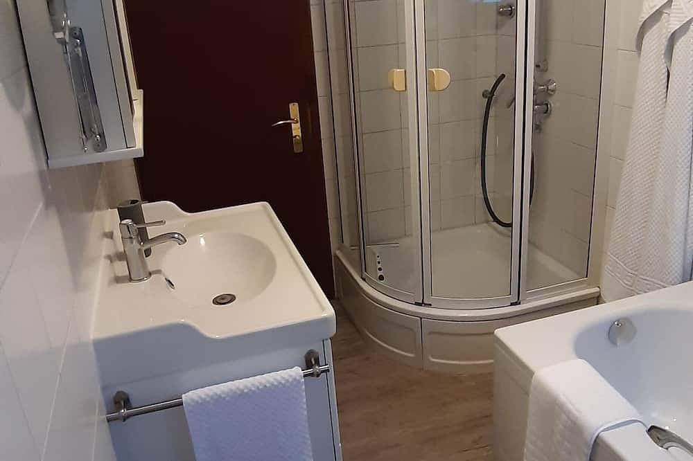 Ganze Wohnung, Gegend mit tollen Freizeitangeboten in der näheren Umgebung. in Wolfegg, Württembergisches Allgäu