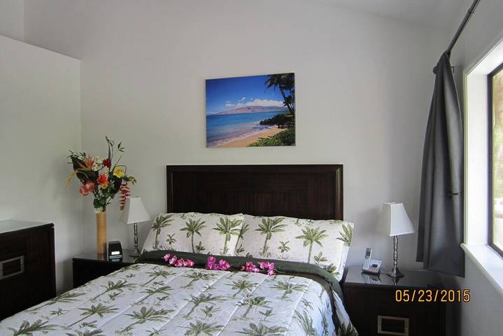 Vacation rental for 4 people, with garden and pool as well as balcony and hot tub in Kihei