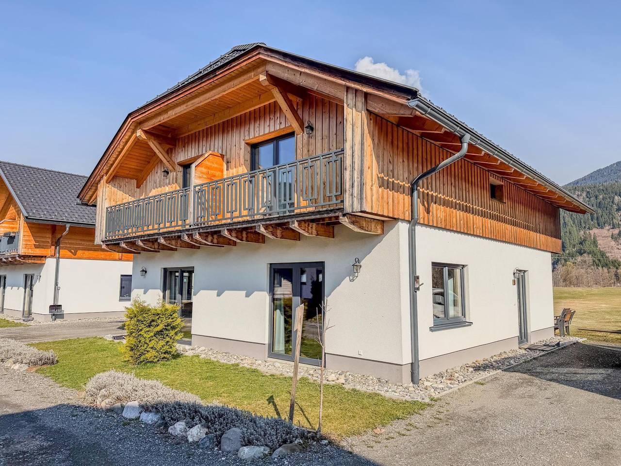 Lovely holiday home on park near ski resort in Hermagor-Pressegger See, Hermagor District