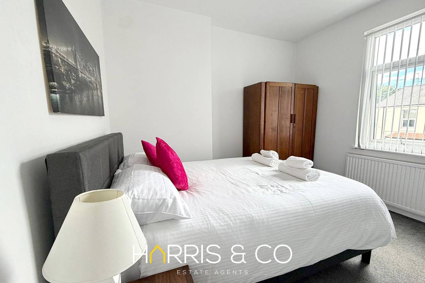 Beach Gem Retreat - A Cosy Costal Stay in Lancashire