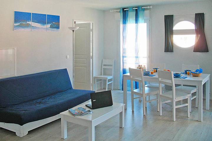 Gîte pour 2 personnes, avec piscine à Grandcamp-Maisy - 3