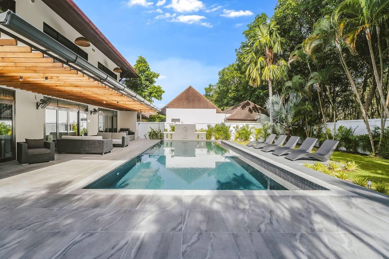 Eden Pool villa in Rawai in Phuket Province