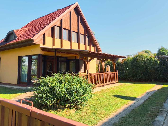 Ferienhaus für 8 Personen, mit Garten in Plattensee Südufer