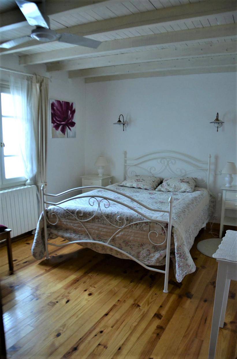 La P'tite Cour - Joséphine in Montaigut-sur-Save, Haute-Garonne