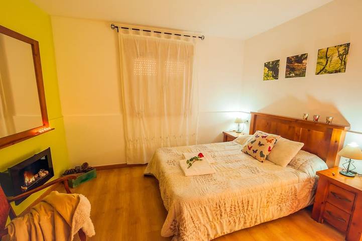 Casa Rural Aguas Frías I, II y III for 2 people in La Omañuela, Riello