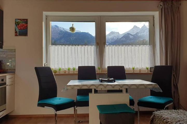 Ferienwohnung für 6 Personen, mit Ausblick und Garten in Eisenerz - 2
