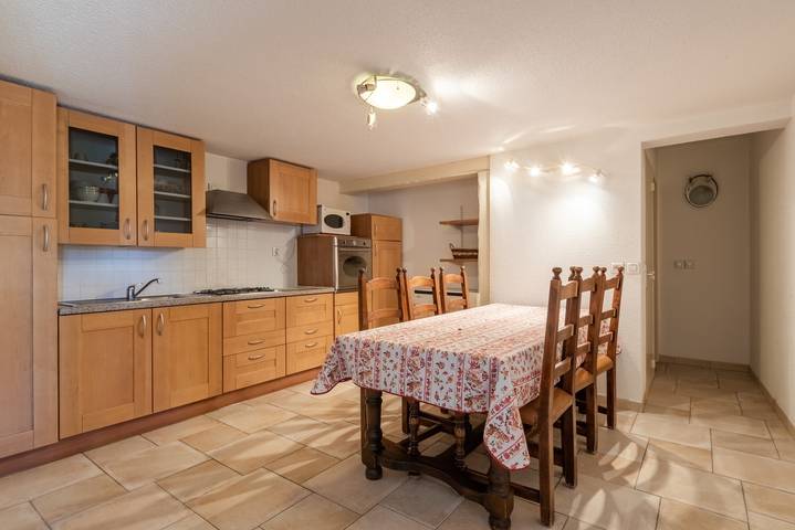 Location de vacances pour 8 personnes, avec terrasse et jardin ainsi que jacuzzi et piscine à Saint-Germain - 3