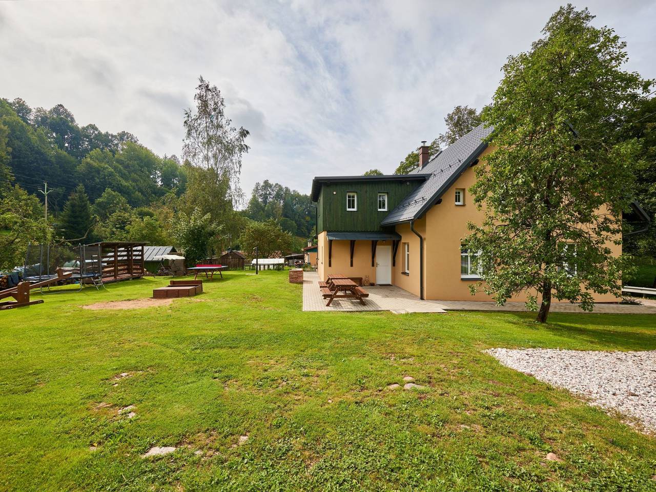 Ganze Wohnung, Meda in Rudník, Region Trautenau