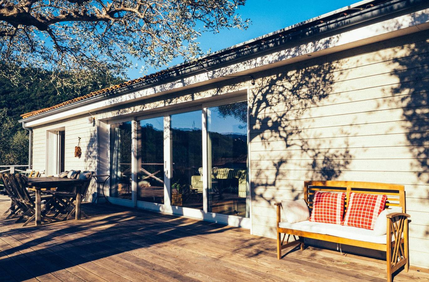 Le 125B - Chambre de l'olivier in Auribeau-sur-Siagne, Région de Cannes