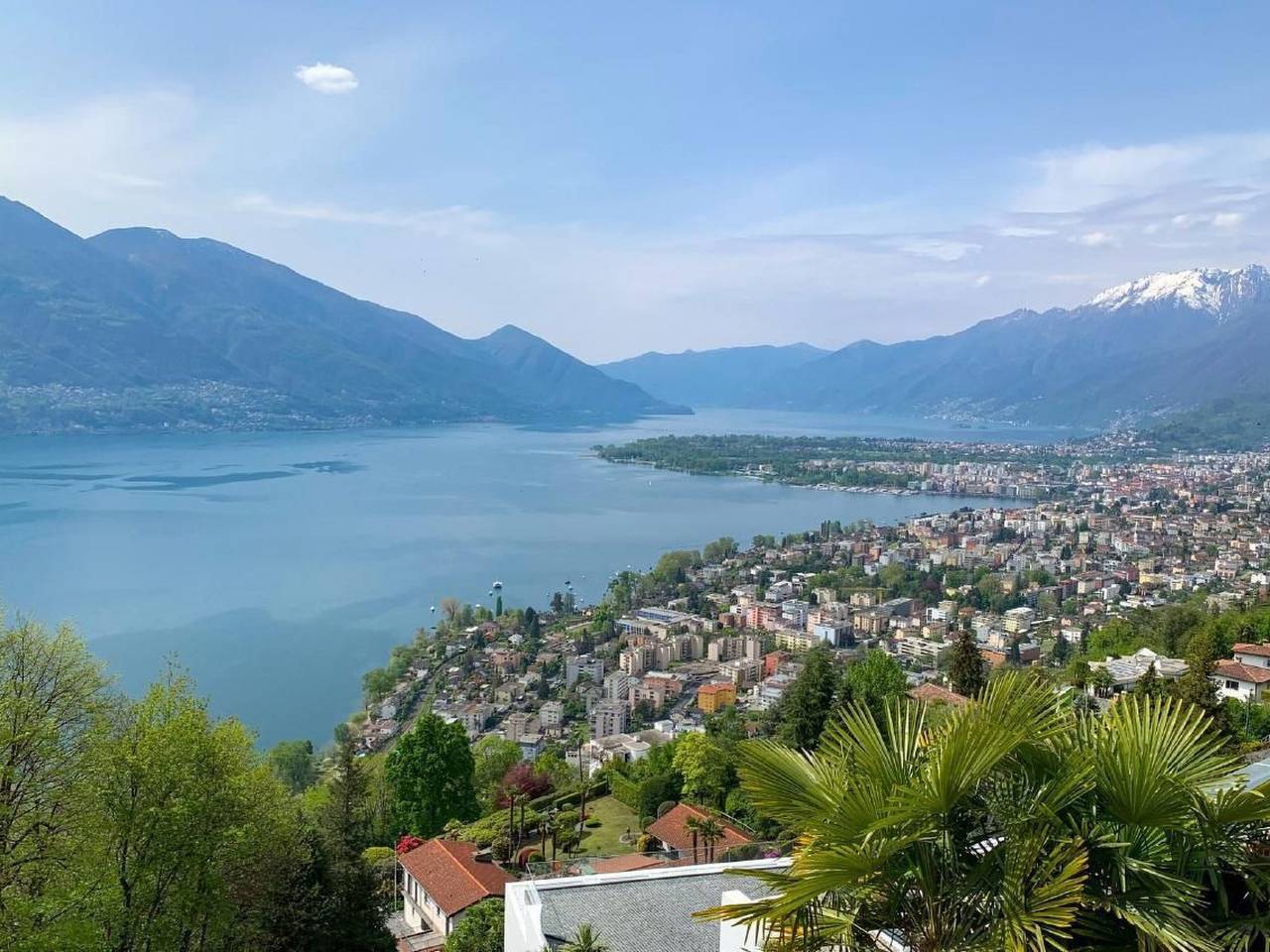Traumhaftes Tessiner Haus mit Weitblick in Minusio, Tessiner Alpen