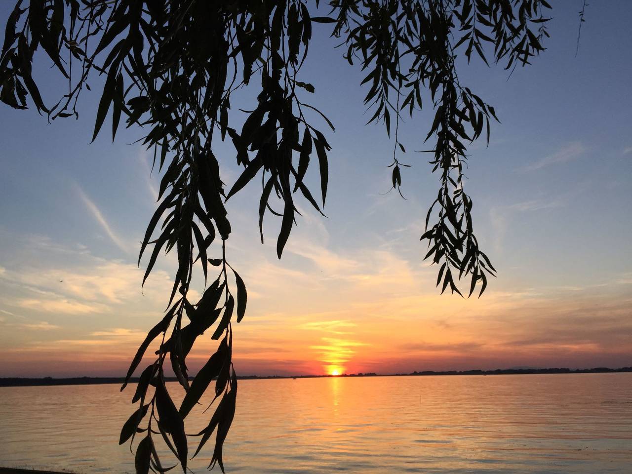 Hütte mit Garten, Grill und Terrasse in Tiszaszentimre, Jász-Nagykun-Szolnok megye