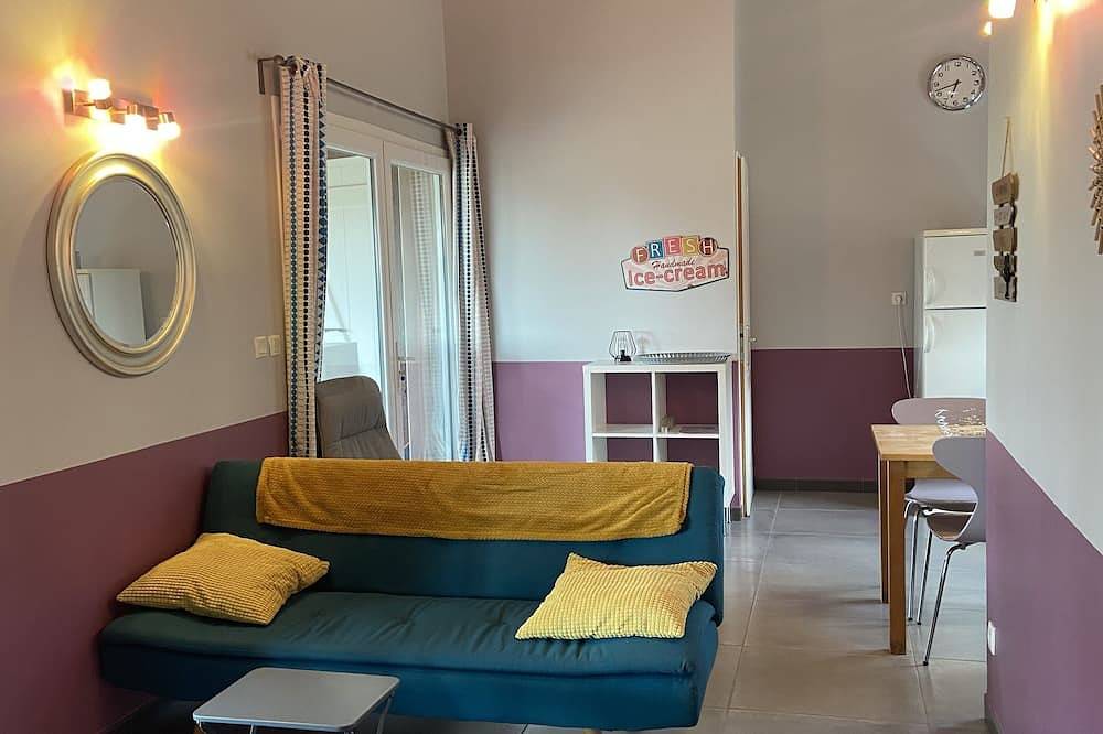 Le Clos du Charme – Gîte cosy avec piscine près de Barjac in Barjac, Région d'Alès