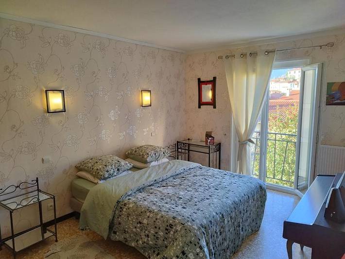 Gîte pour 2 personnes, avec vue et balcon dans Office De Tourisme De Vernet Les Bains - 2