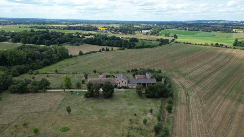 Gîte pour 4 personnes, avec piscine et bassin pour enfant ainsi que vue et jardin à Villemur-sur-Tarn - 3