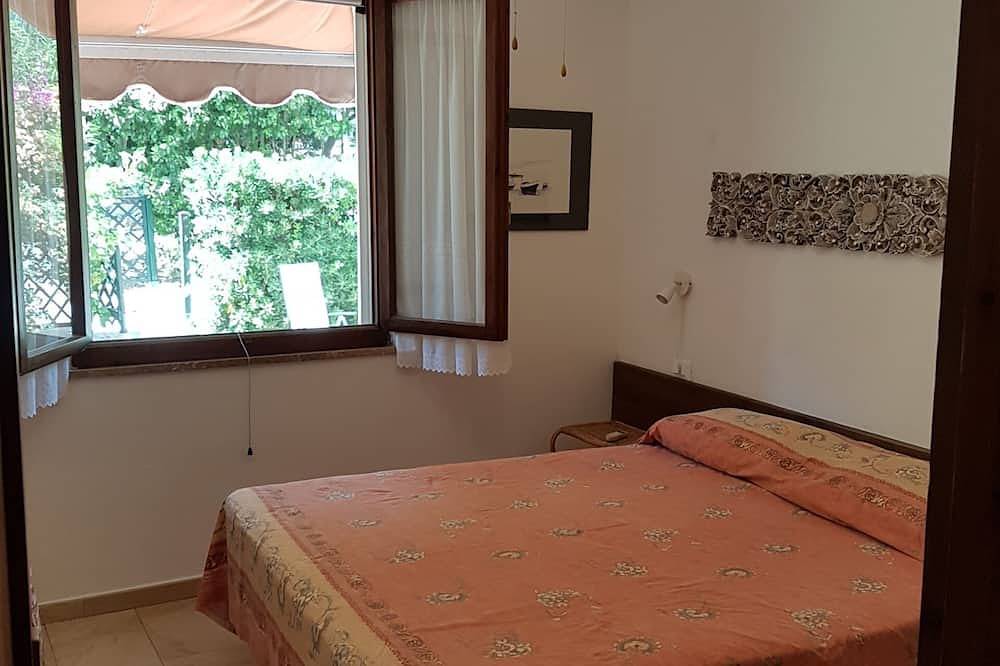 Ganze Wohnung, Just 350 meters from the beach of Fetovaia in Spiaggia Fetovaia, Campo nell'Elba