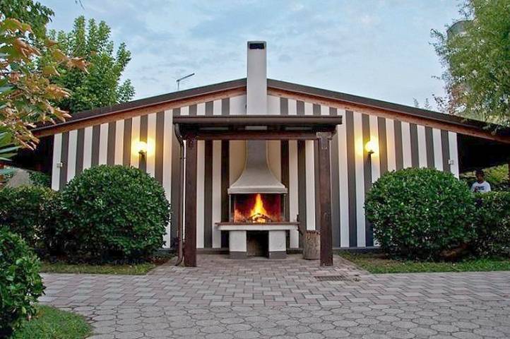 Bungalow für 2 Personen, mit Terrasse in Norditalien - 2