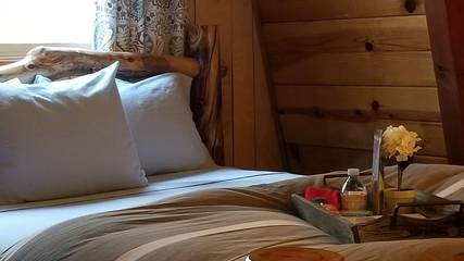 Glamping for 7 Guests in Moonridge, Big Bear Lake, Picture 1
