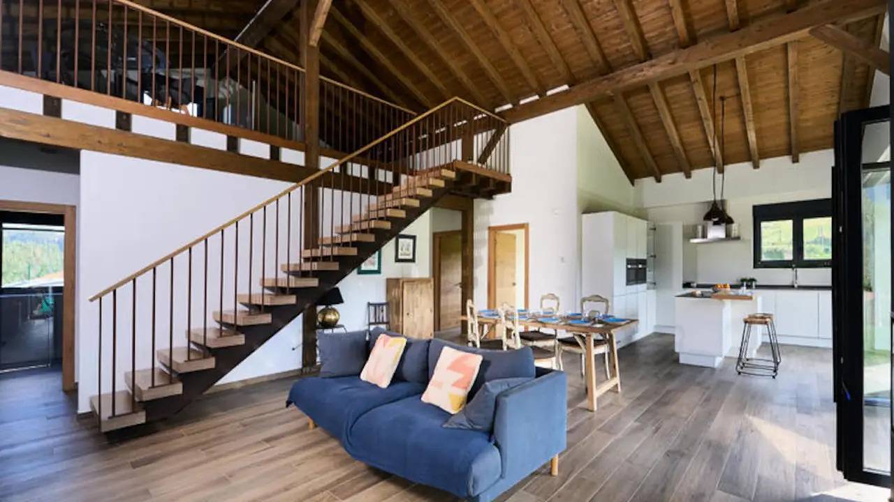 Apartamento vacacional entero, Apartamento de vacaciones para 9 personas con jardín in Ceánuri, Cordillera Cantábrica