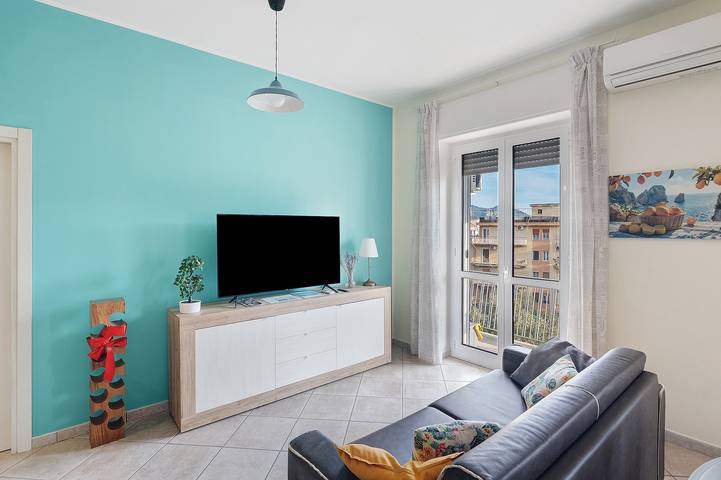 Holiday apartment for 8 people, with balcony - 1