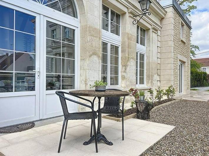 Location de vacances pour 4 personnes, avec Jacuzzi ainsi que Terrasse et Jardin à Clermont (Oise) - 2