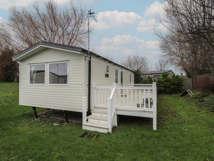 Caravan for 6 people, with garden, with pets in Prestatyn