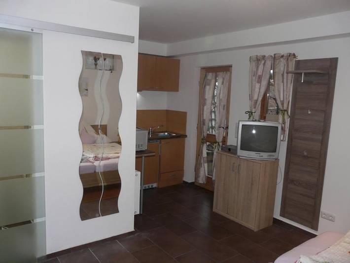 Ferienwohnung für 2 Personen, mit Terrasse und Garten in Eurasburg - 4