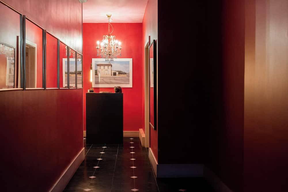 Experience a unique overnight stay in the Shanghai suite! in Gante, Provincia de Flandes Oriental