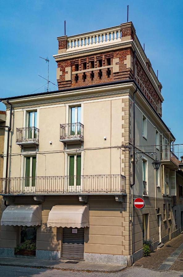 Gîte pour 4 personnes, avec Balcon ainsi que Terrasse et Vue à Dronero