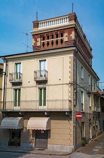 Gîte pour 4 personnes, avec vue et terrasse, animaux acceptés à Dronero