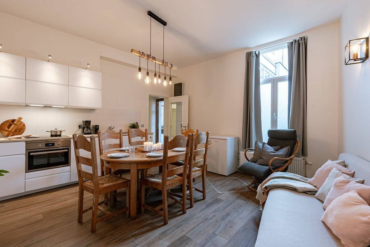 Entire apartment, Huswell - Pleasant apartment on top location in Ghent in Ghent, East Flanders