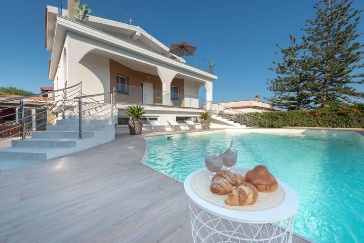 Apartamento entero, Apartamento de vacaciones para 9 personas con piscina in Cassibile, Siracusa