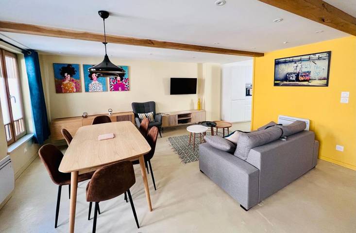 Casa de vacaciones para 6 personas, con terraza además de vistas y jardín - 1