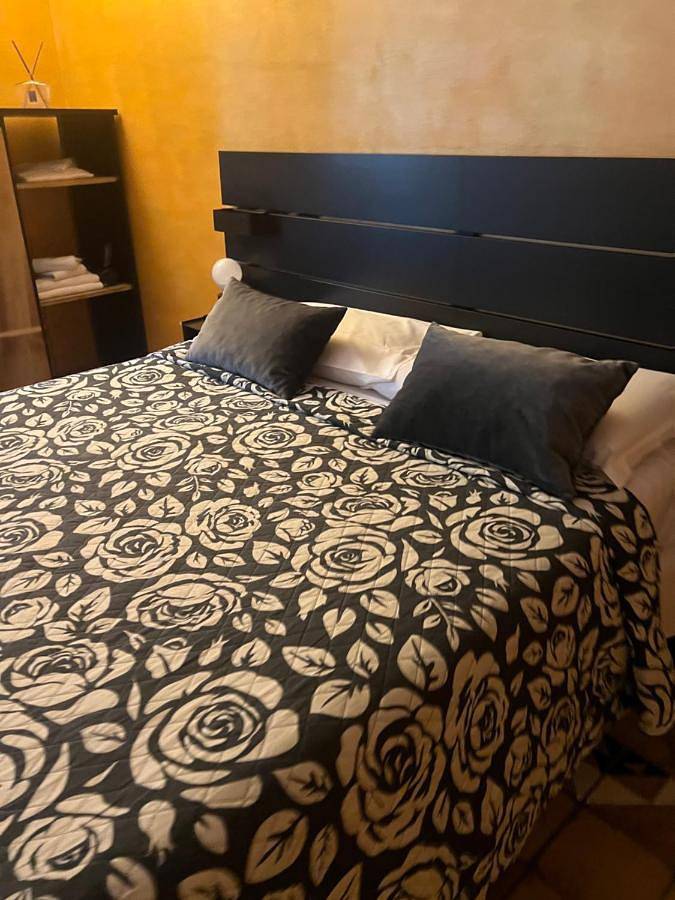 Gîte pour 2 personnes, avec Terrasse à Sarzana - 3
