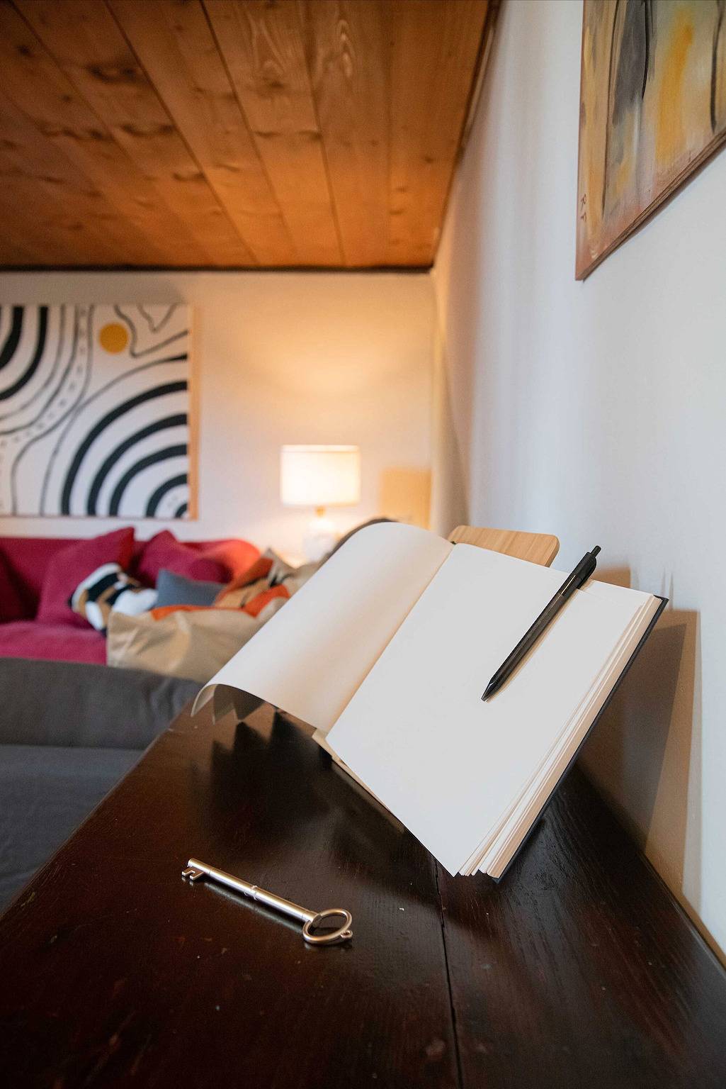 Entire apartment, 'Borghetto House - Pisa' Apartment with Private Terrace and Wi-Fi in Pisa, Italian Riviera