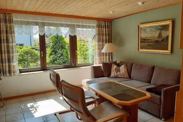 Appartement entier, Confortable appartement au-dessus de Dresde en haut de la vallée de l'Elbe in Schönfeld-Weißig, Dresde