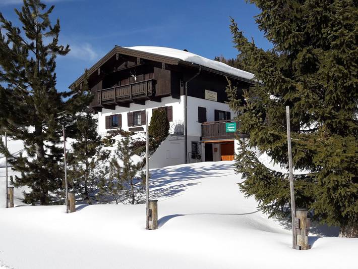 Ferienhaus für 8 Personen, mit Garten und Terrasse sowie Sauna in Strobl - 2