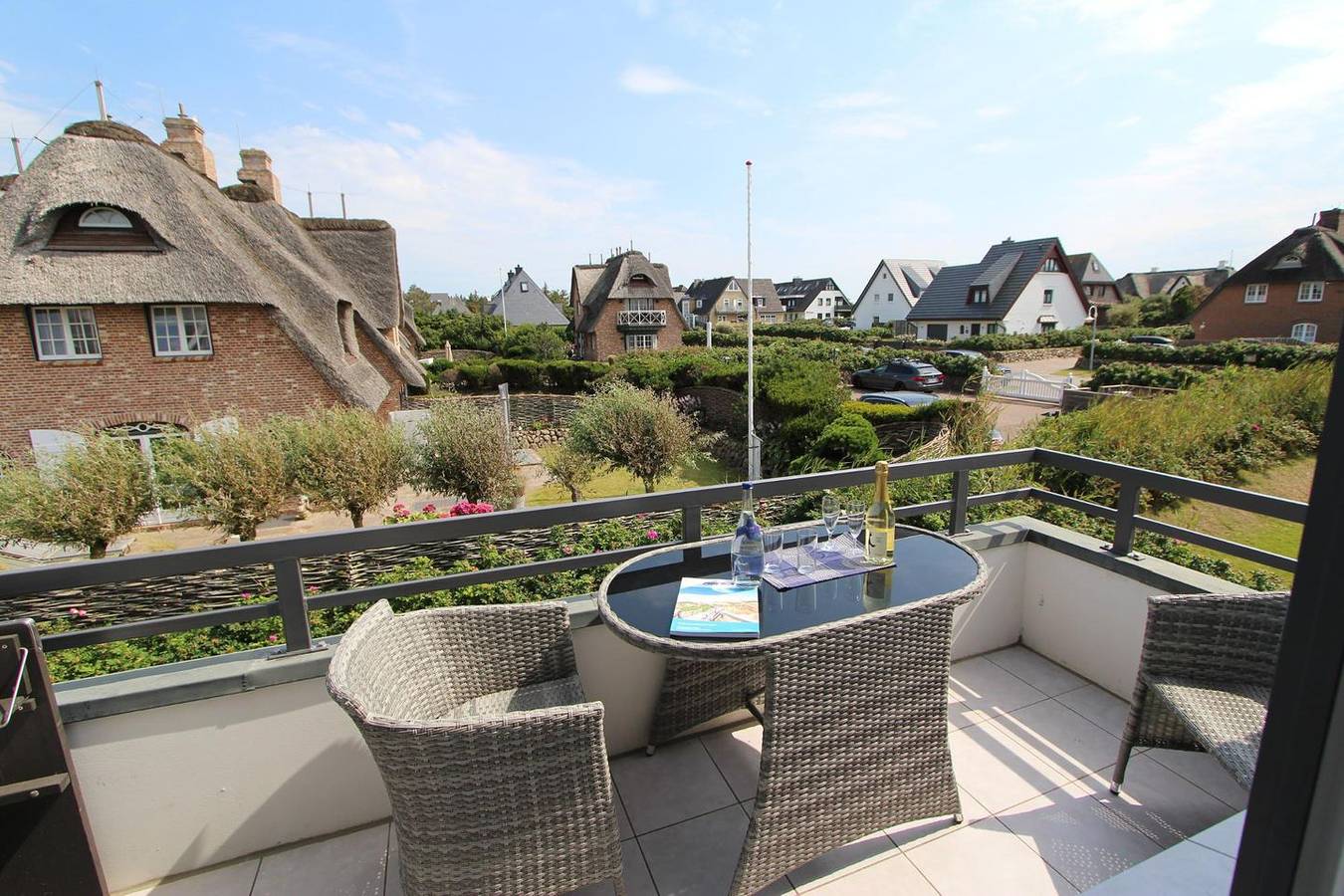 Apartamento entero, Individuell eingerichtetes Ferienappartement nahe der Promenade von Wenningstedt in Wenningstedt, Sylt