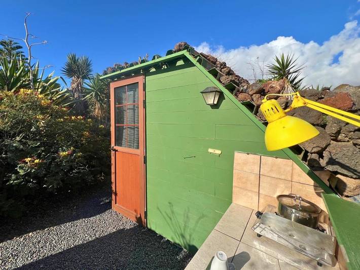 Camping para 2 personas, con vistas además de terraza y jardín en Lanzarote