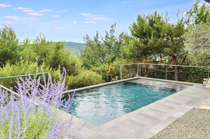 Gîte pour 6 personnes, avec piscine, adapté aux familles à Draguignan - 2