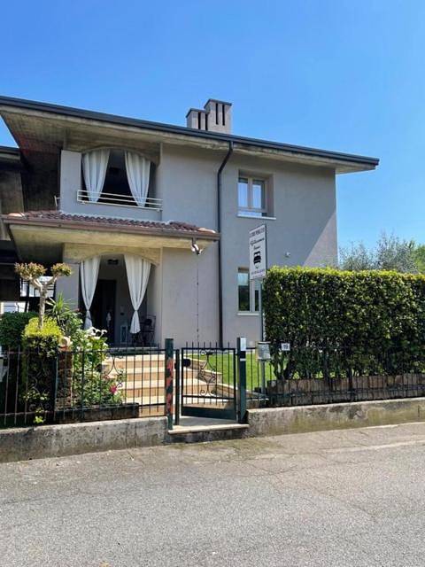Maison d’hôte pour 2 personnes, avec jardin et piscine à Peschiera del Garda - 2
