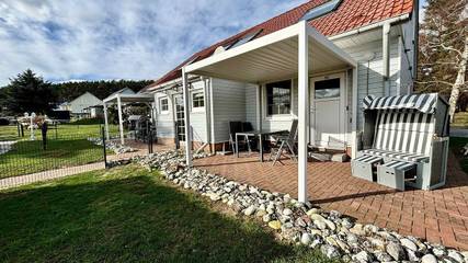 Ferienhaus für 4 Personen, mit Garten und Terrasse in Lütow