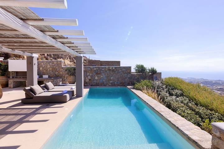 Villa voor 6 personen, with terras and whirlpool as well as tuin op Mykonos