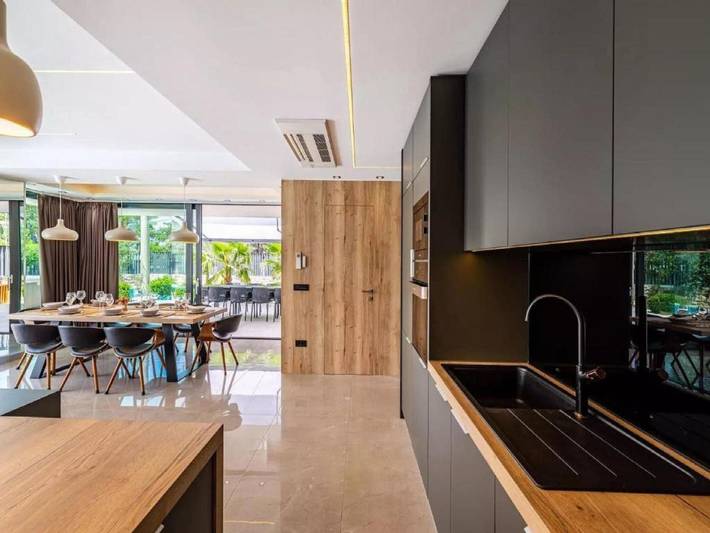 Villa für 8 Personen, mit Sauna und Garten auf Rab - 4